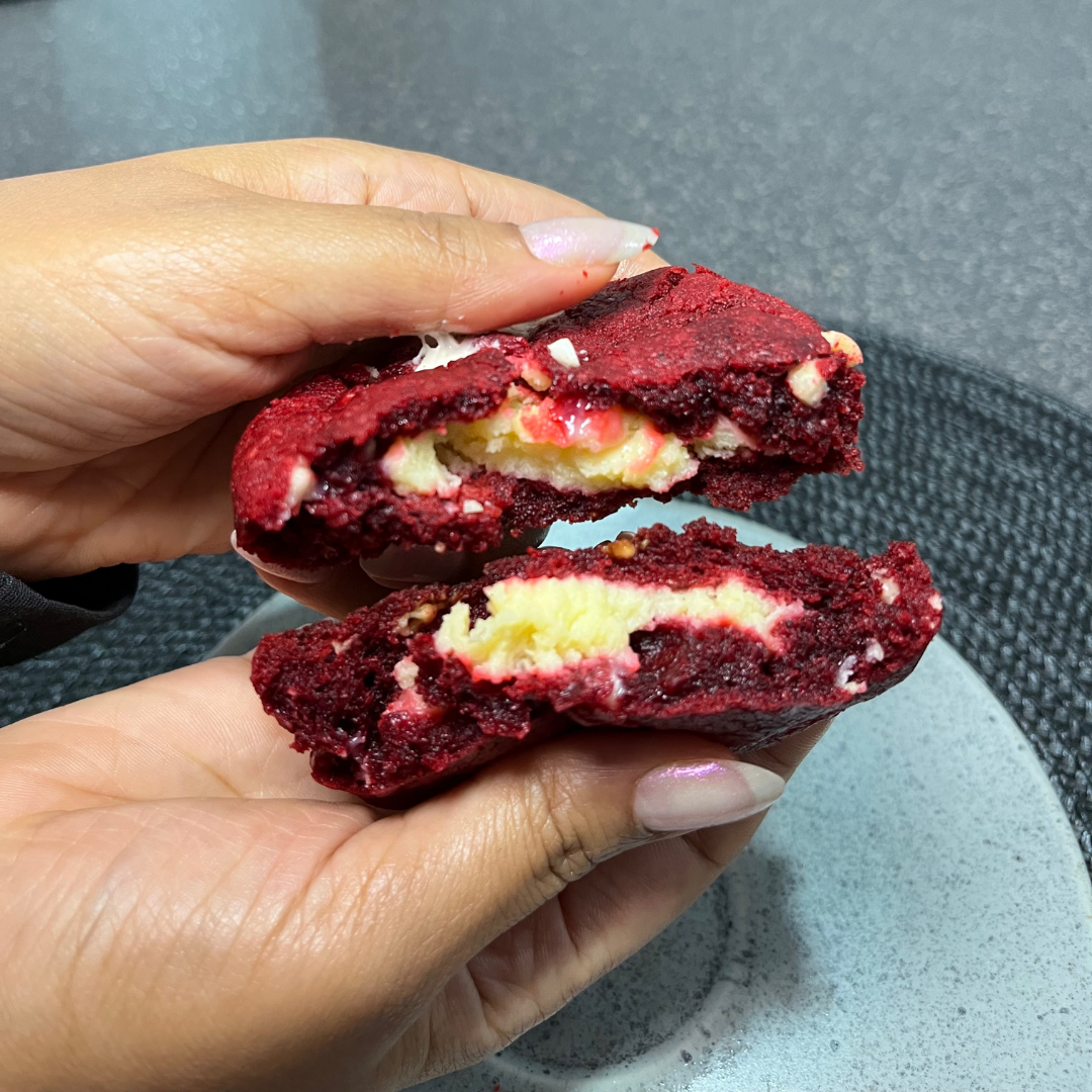 Red Velvet Cheesecake